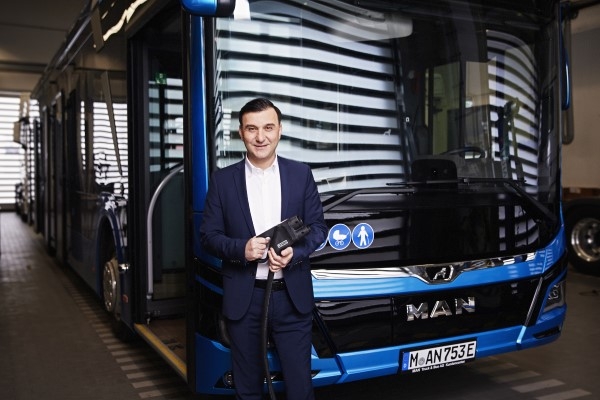 Avrupa Otomobil Üreticileri Birliği (ACEA) Otobüs Bölümü Başkanı Barbaros Oktay Oldu