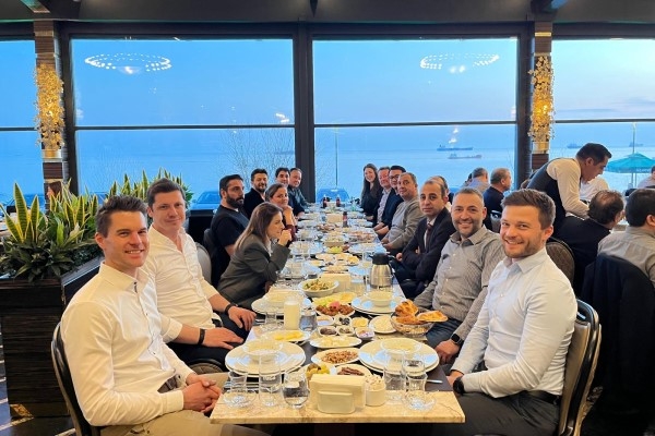 BESİAD Üyeleri Geleneksel İftar Yemeğinde Bir Araya Geldi