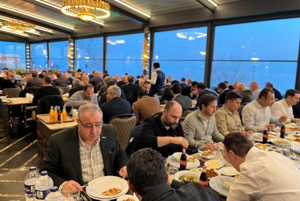 BESİAD Üyeleri Geleneksel İftar Yemeğinde Bir Araya Geldi