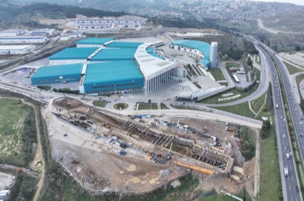 Buca Metrosu’nda İstikamet Fuar İzmir