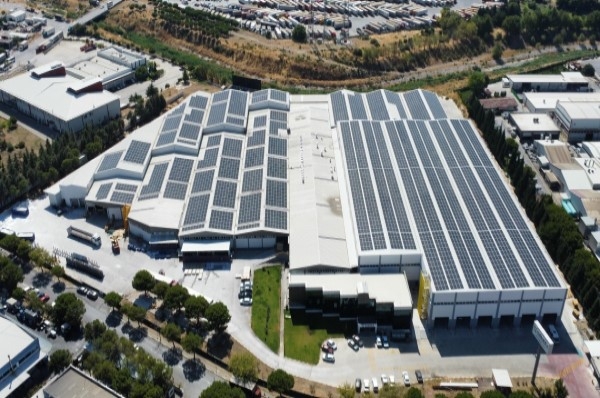 Çağdaş Cam, Yapay Zekâ Destekli Yeni Yatırımla Kapasitesini Katlıyor