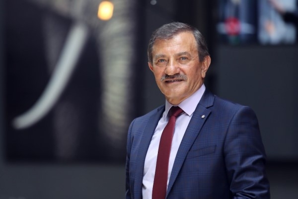 Enflasyon ve Maliyet Baskısı Sanayi Üretimini Sınırlıyor