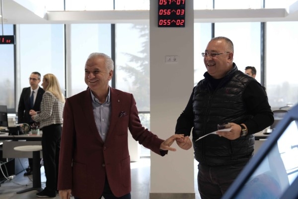 ETO’nun Yeni Hizmet Binasında İlk İşlem Yapıldı