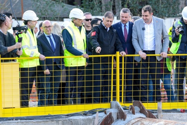 İzmir’in Dev Projesinde Tünel Kazıları Sona Erdi