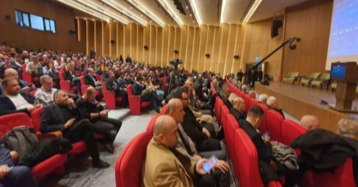 Başoğlu Kablo Teknolojisi, Yangının Kalbinde 120 Dakikalık Direniş ile Ezber Bozdu