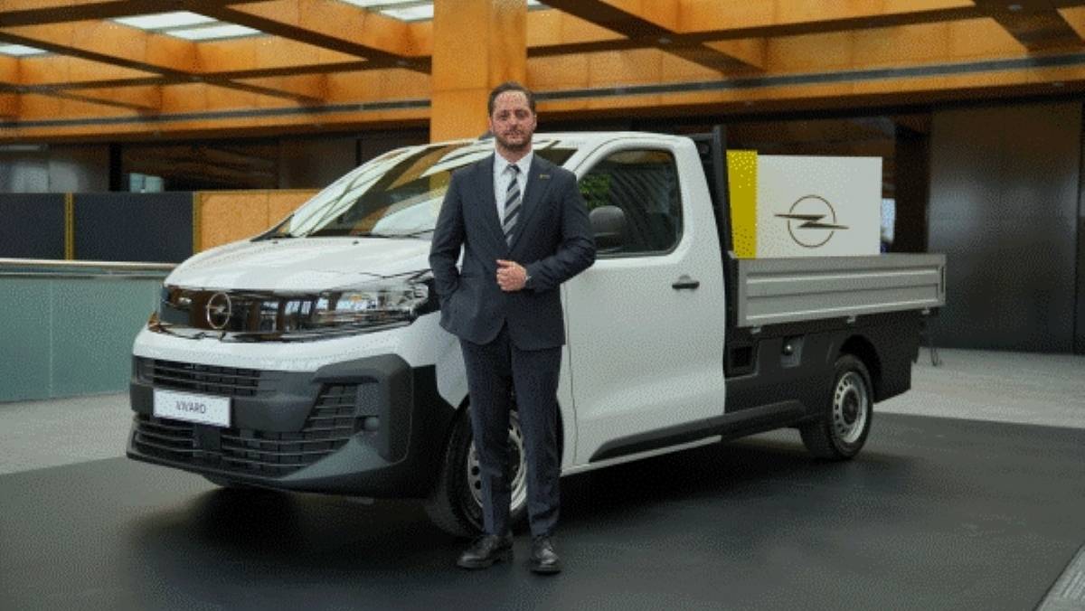 Made in Türkiye İmzalı Yeni Opel Vivaro Kamyonet Satışa Sunuldu