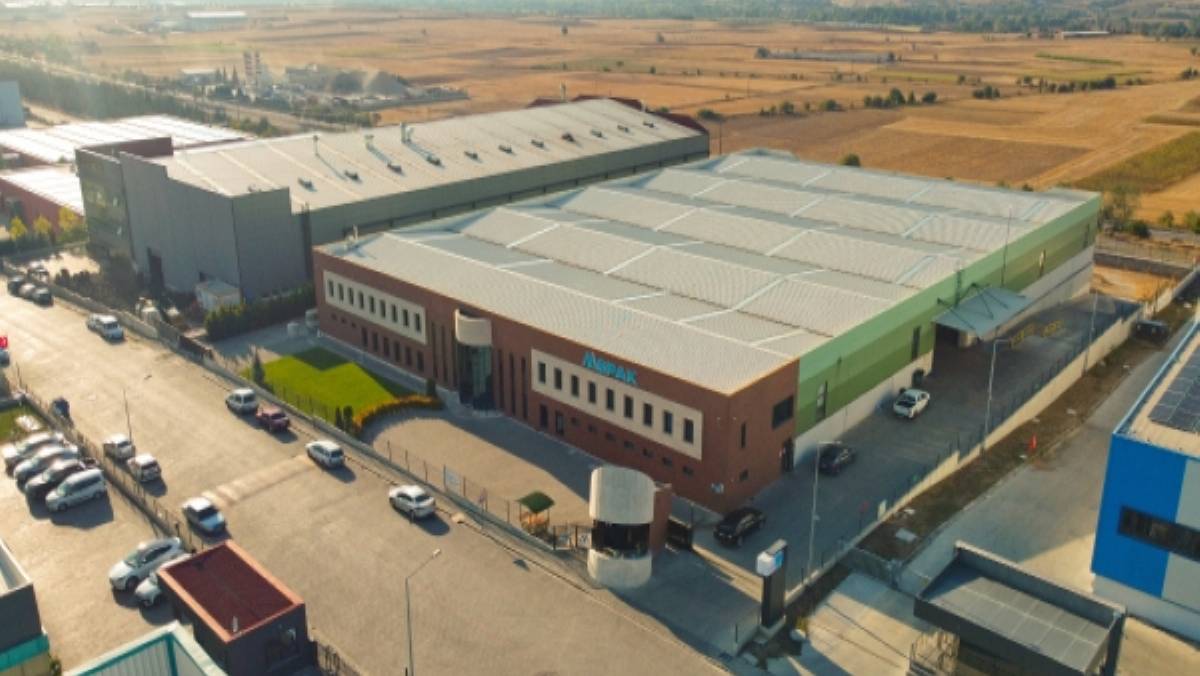 Mepak Makine, Ara Bağlantı Parçaları ve Yarı Mamul Ürünler Üretiyor