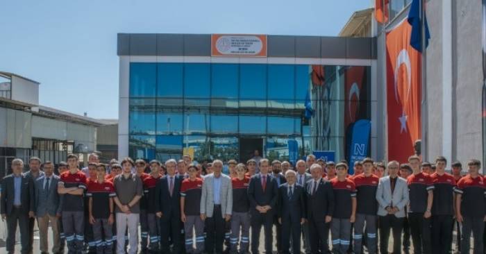 Norm Holding, İzmir ve Salihli’de Mesleki Eğitim Birimlerinin Açılışını Gerçekleştirdi