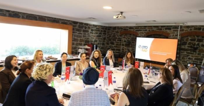 Otomotivde Kadın Derneği OTOKAD Faaliyete Geçti