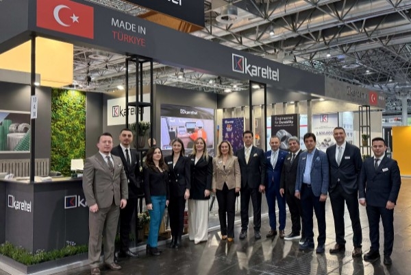 Karel Tel Wire Düsseldorf’ta Yoğun İlgi Gördü