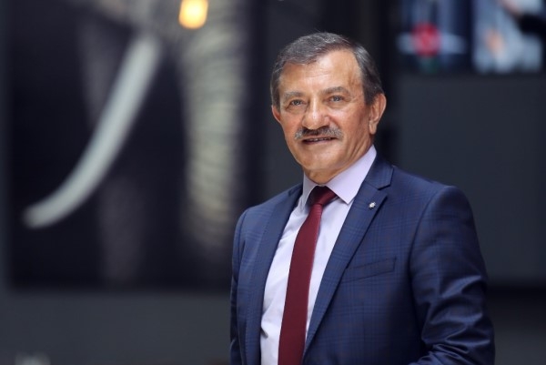 Ömer Karadeniz: “Türk Sanayicisi Zor Koşullarla Mücadele Ediyor”