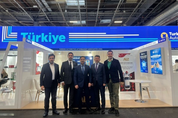 OSS Derneği Türk Otomotiv Aftermarketini Paris’te Küresel Sahneye Taşıdı