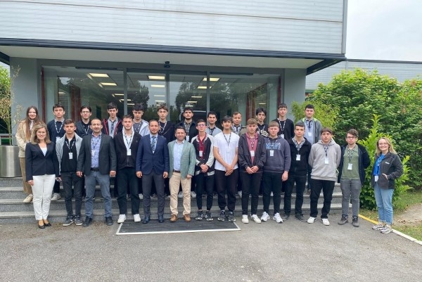 Otokar ile Güçlü Yarınlar Projesi İlk Yılında 550 Öğrencinin Geleceğine Değer Kattı   