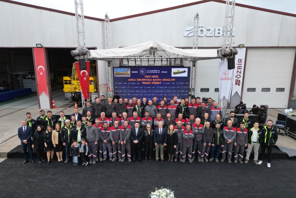 ÖZBİR A.Ş. Raylı Sistemlerde Bir Yolculuğun Başarı Hikâyesi