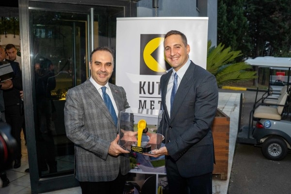 Sanayi ve Teknoloji Bakanı Mehmet Fatih Kacır Kutes Fabrikasını Ziyaret Etti