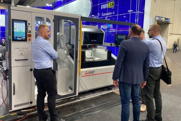 Tezmaksan CubeBOX™ ile EMO Hannover 2025’te Sanayinin Geleceğini Şekillendirdi