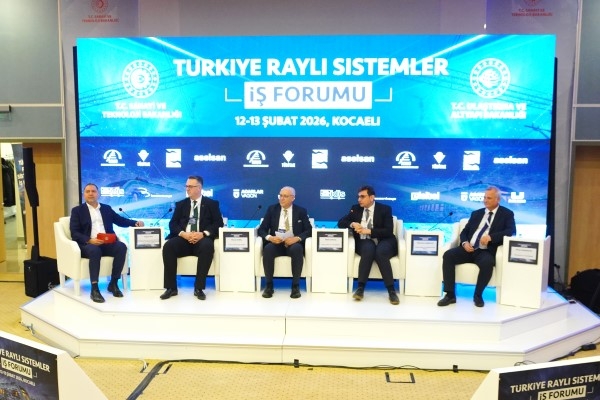 TÜRSİD, Türkiye Raylı Sistemler İş Forumu’nda Artan Talebi ve Yerli Üretim Potansiyelini Paylaştı
