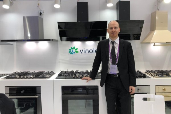 Vinola, Ankastre Ocak, Fırın ve Davlumbaz Üretimi Yapıyor