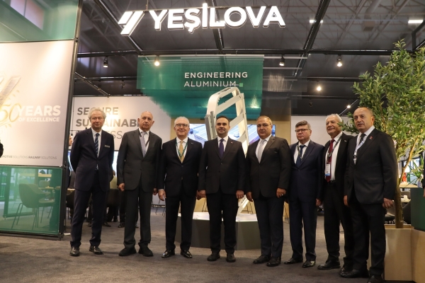 Yeşilova, Geleceğin Alüminyum Trendlerini Aluexpo’da Sergiledi